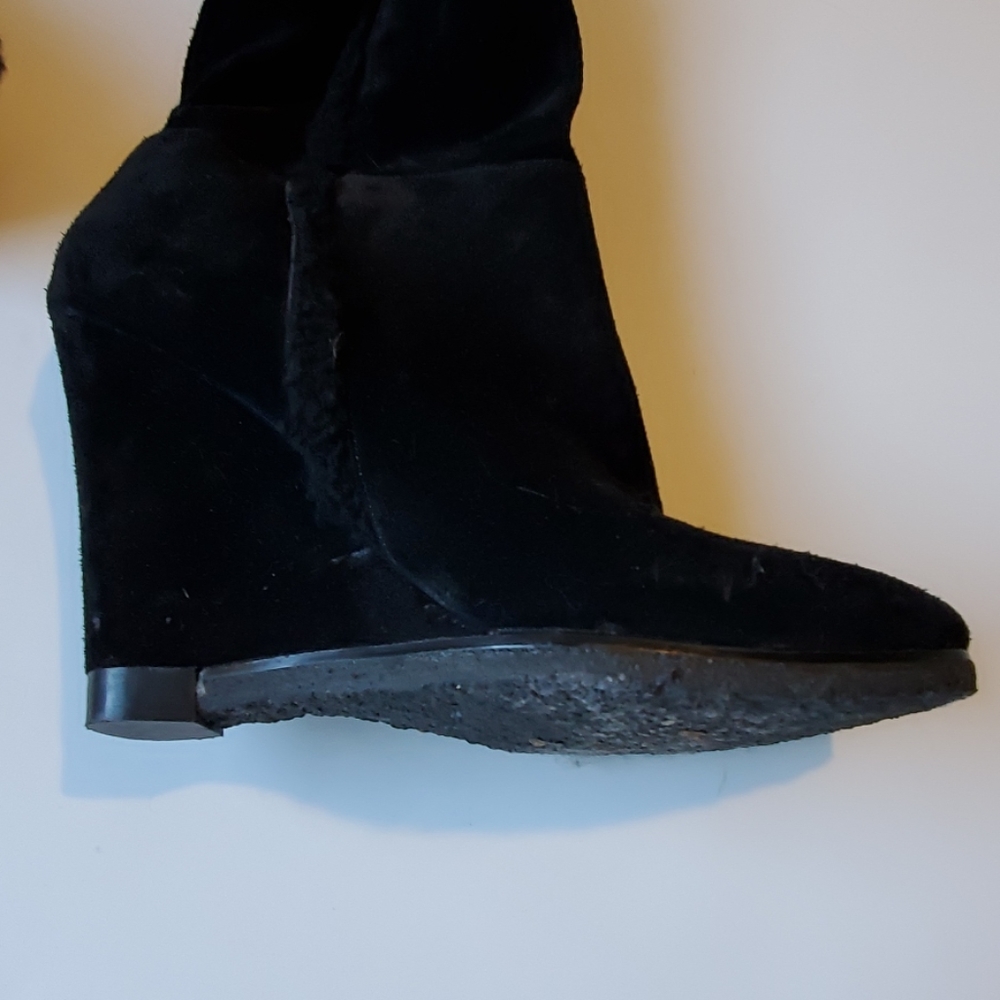 Delman suede boots with shearling trim - Picture 4 of 4